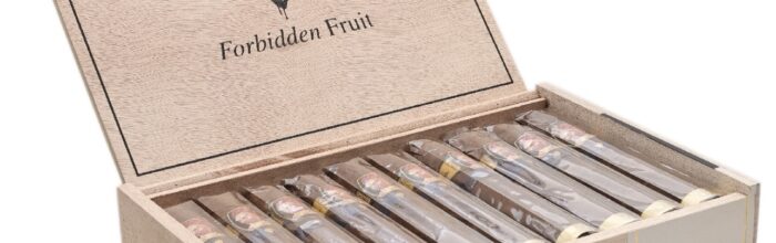 Long Live the Queen Forbidden Fruit Oscuro (Box of 10)