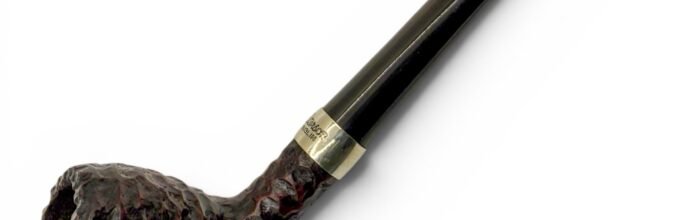 Peterson Junior Rusticated Nickel Mounted Belge Fishtail